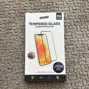 Casetify tempered glass screen protector - Iphone 13 pro max